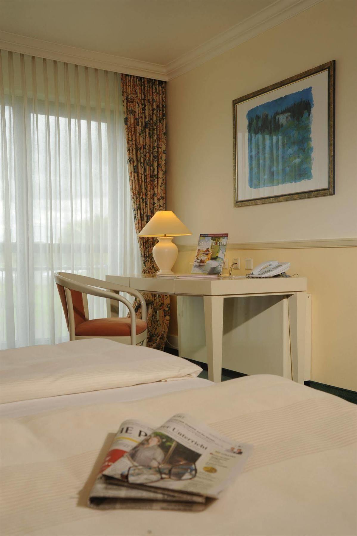 Dormero Hotel Meerbusch Bagian luar foto